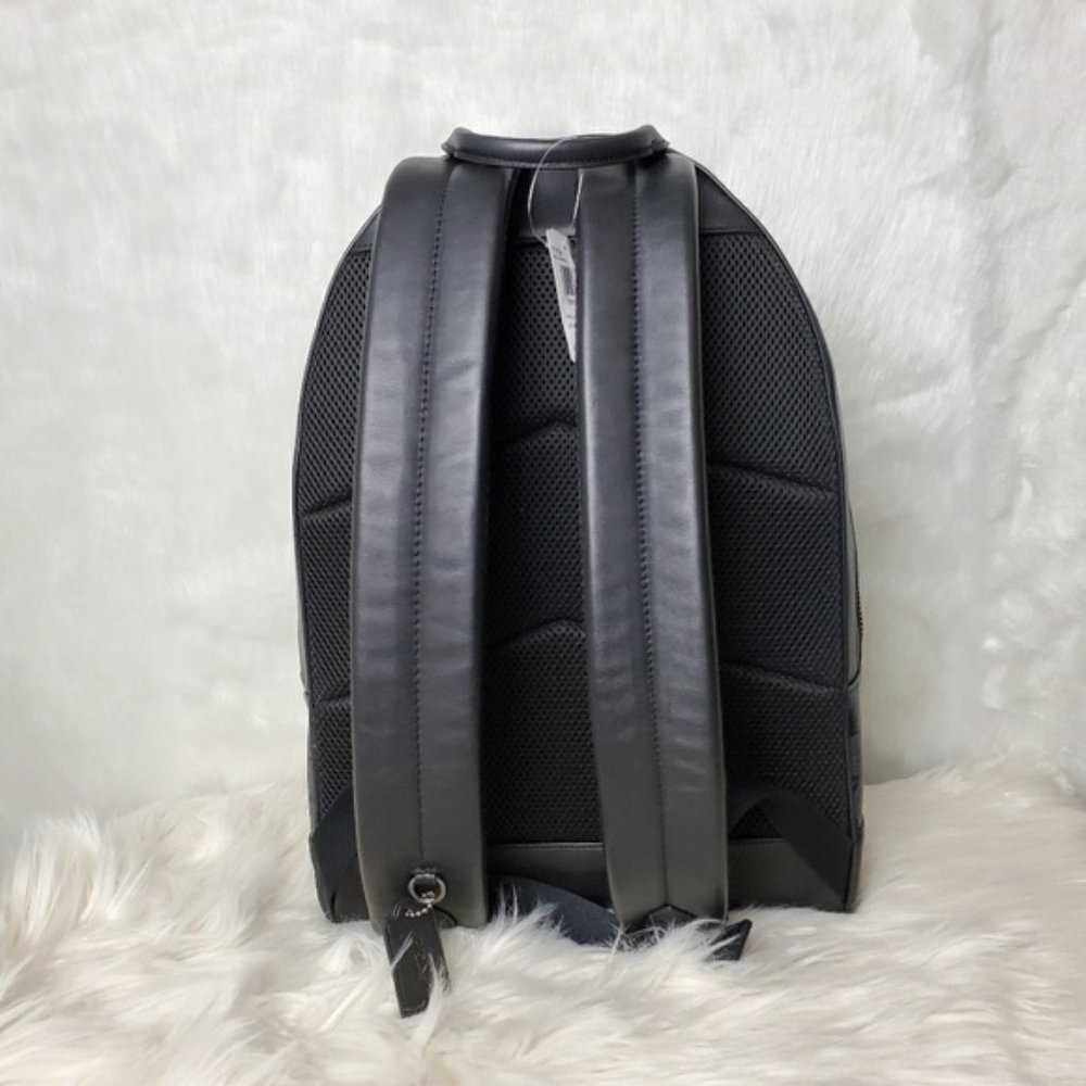 COACH WEST SLIM BACKPACK IN SIGNATURE CANVAS - Picture 2 of 7